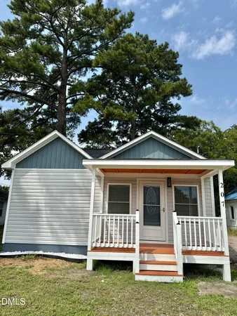 $145,000 | 207 Cochran Street, Robersonville, NC 27871