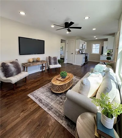 $315,000 | 5112 Maple Avenue, Mission, KS 66202