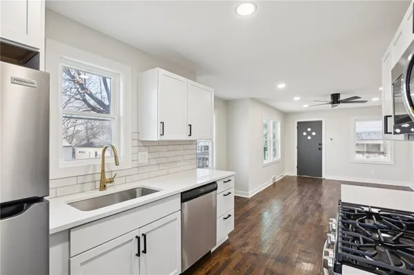 $315,000 | 5112 Maple Avenue, Mission, KS 66202