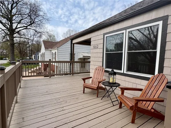 $315,000 | 5112 Maple Avenue, Mission, KS 66202