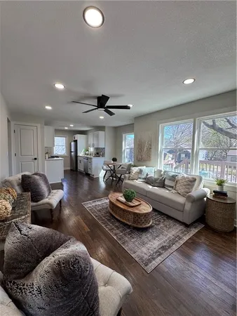 $315,000 | 5112 Maple Avenue, Mission, KS 66202