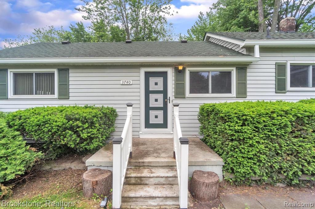 3740 John R Road Rochester Hills, MI 48307 - Photo 5 of 33