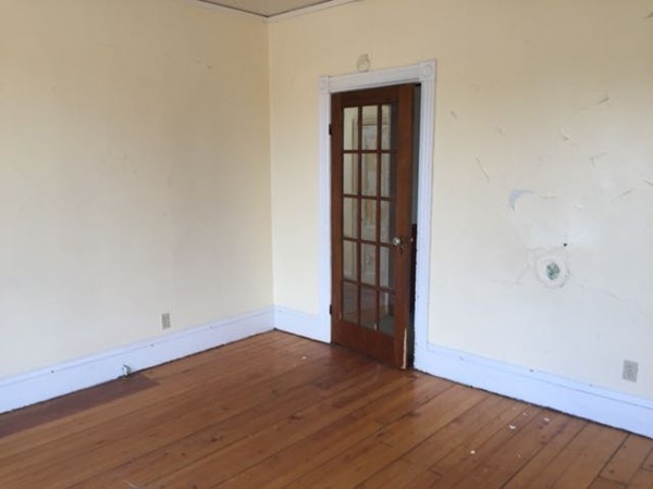 67 Ruggles Street Providence, RI 02908 - Photo 8 of 25 Gallery Image 8
