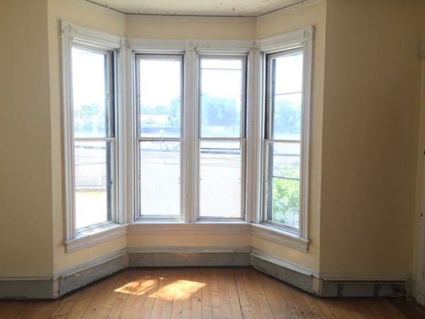 67 Ruggles Street Providence, RI 02908 - Photo 9 of 25 Gallery Image 9