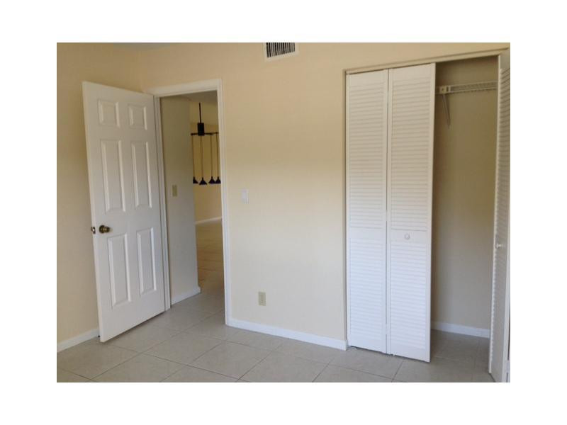 3119 Millwood Terrace, Unit 140M Boca Raton, FL 33431 - Photo 11 of 18 Bedroom