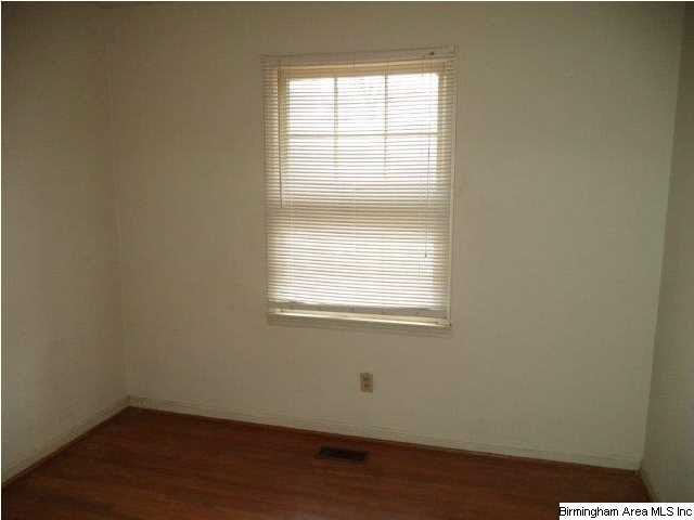 1833 Dorchester Road Birmingham, AL 35210 - Photo 8 of 12