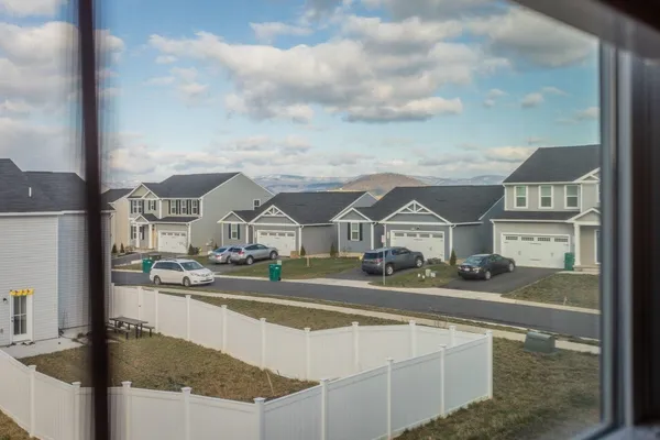 $307,000 | 612 Zephyr Drive, Harrisonburg, VA 22801