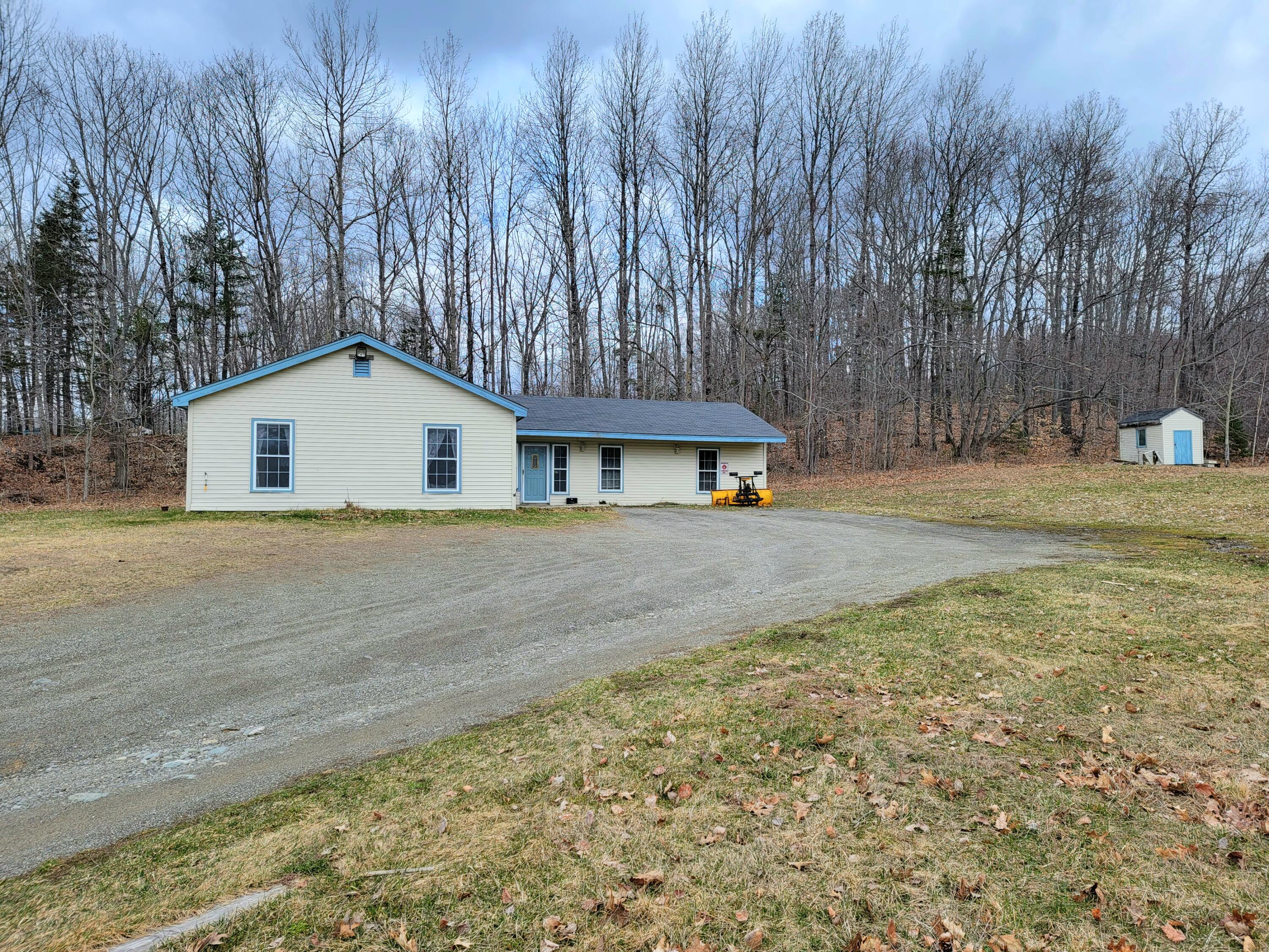 74 Lindsey Road Newburgh, ME 04444 - Photo 6 of 55 20220410_120850