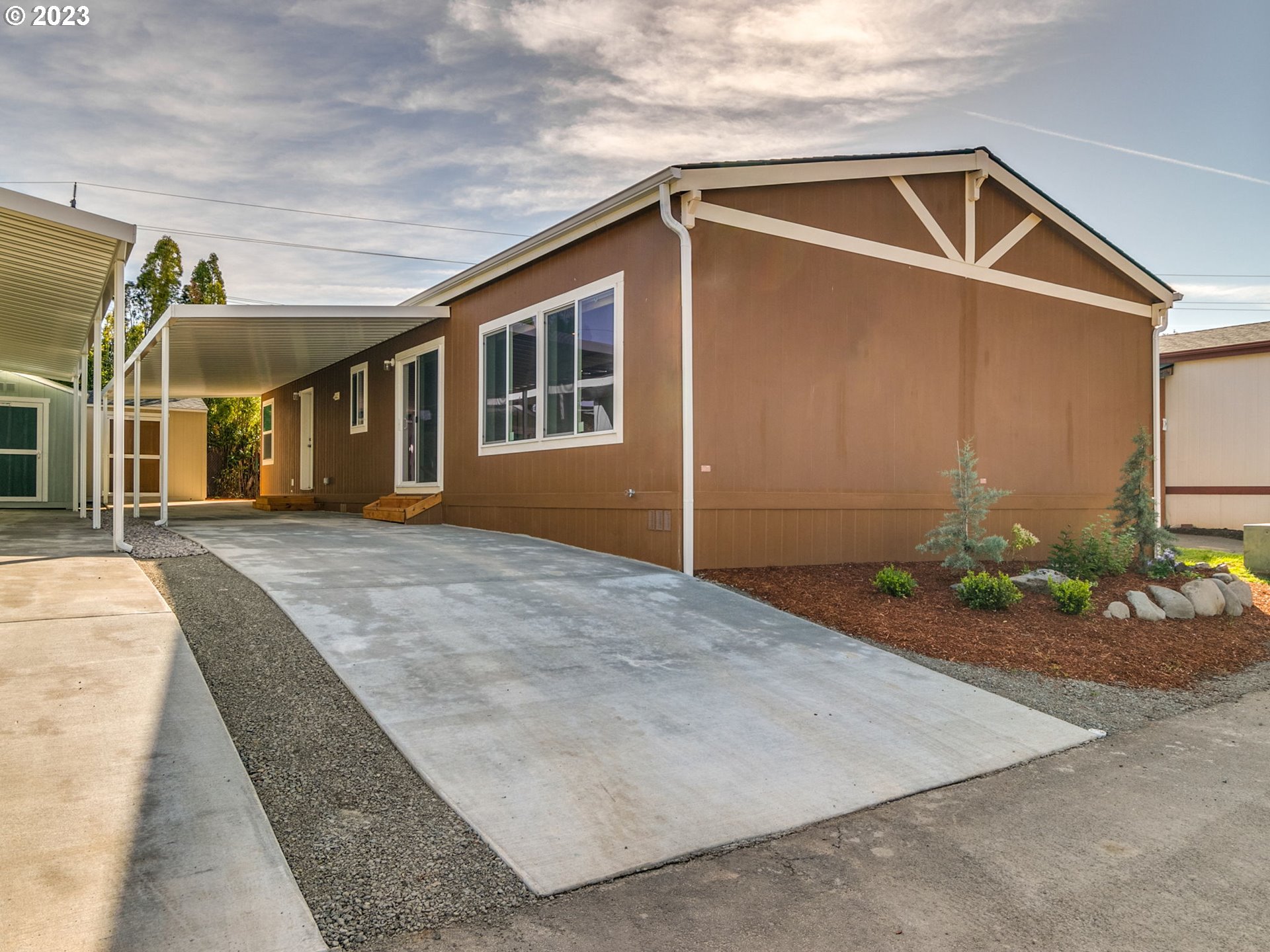18780 South Central Point Road, Unit D Oregon City, OR 97045 - Photo 1 of 28 Gallery Image 1
