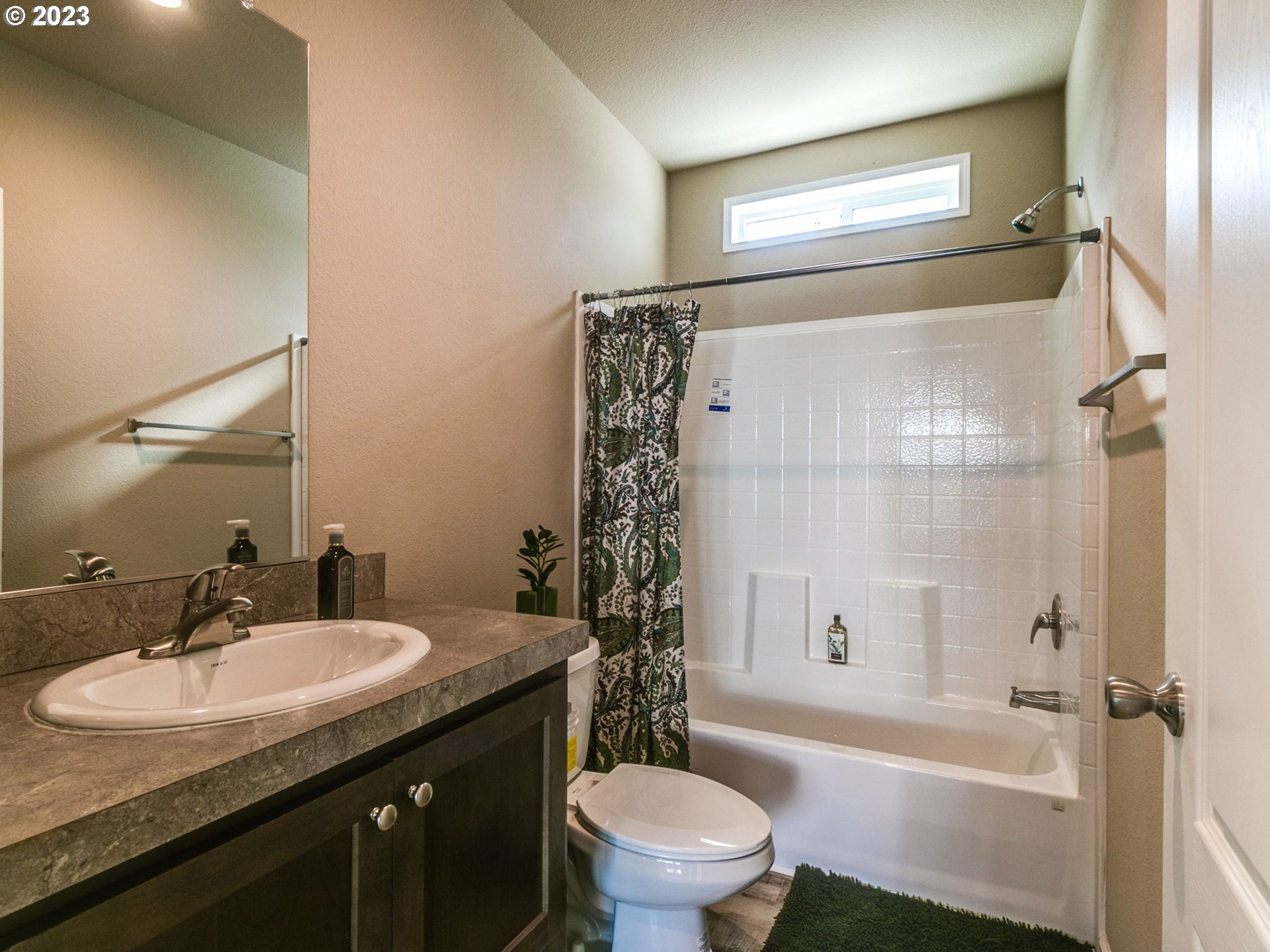 18780 South Central Point Road, Unit D Oregon City, OR 97045 - Photo 18 of 28 Gallery Image 18