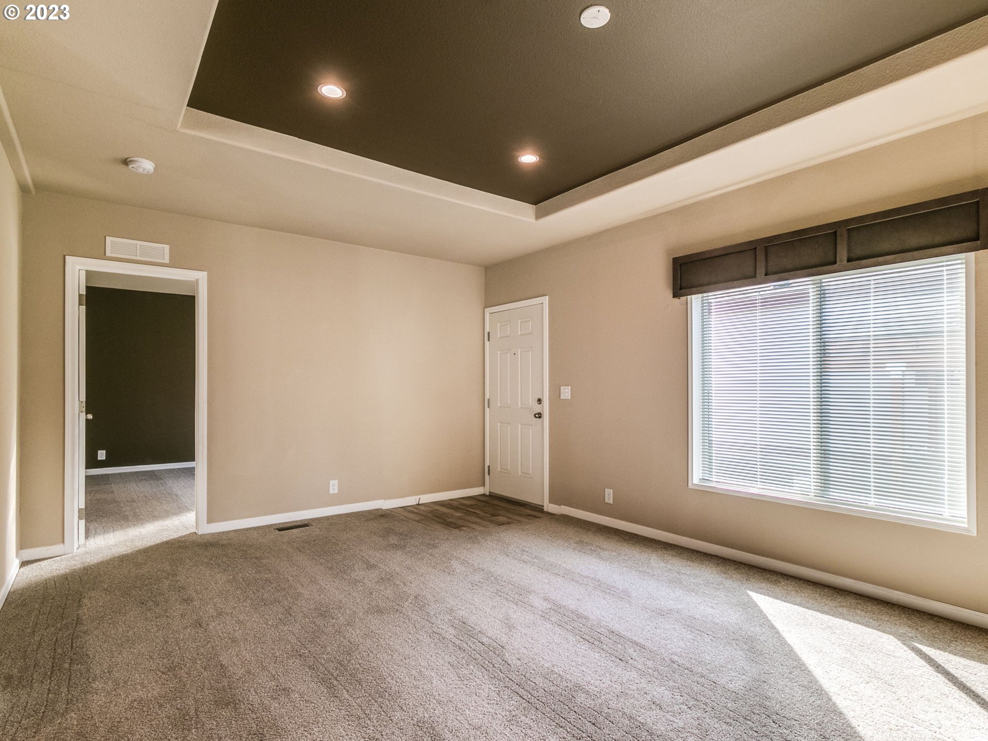 18780 South Central Point Road, Unit D Oregon City, OR 97045 - Photo 5 of 28 Gallery Image 5