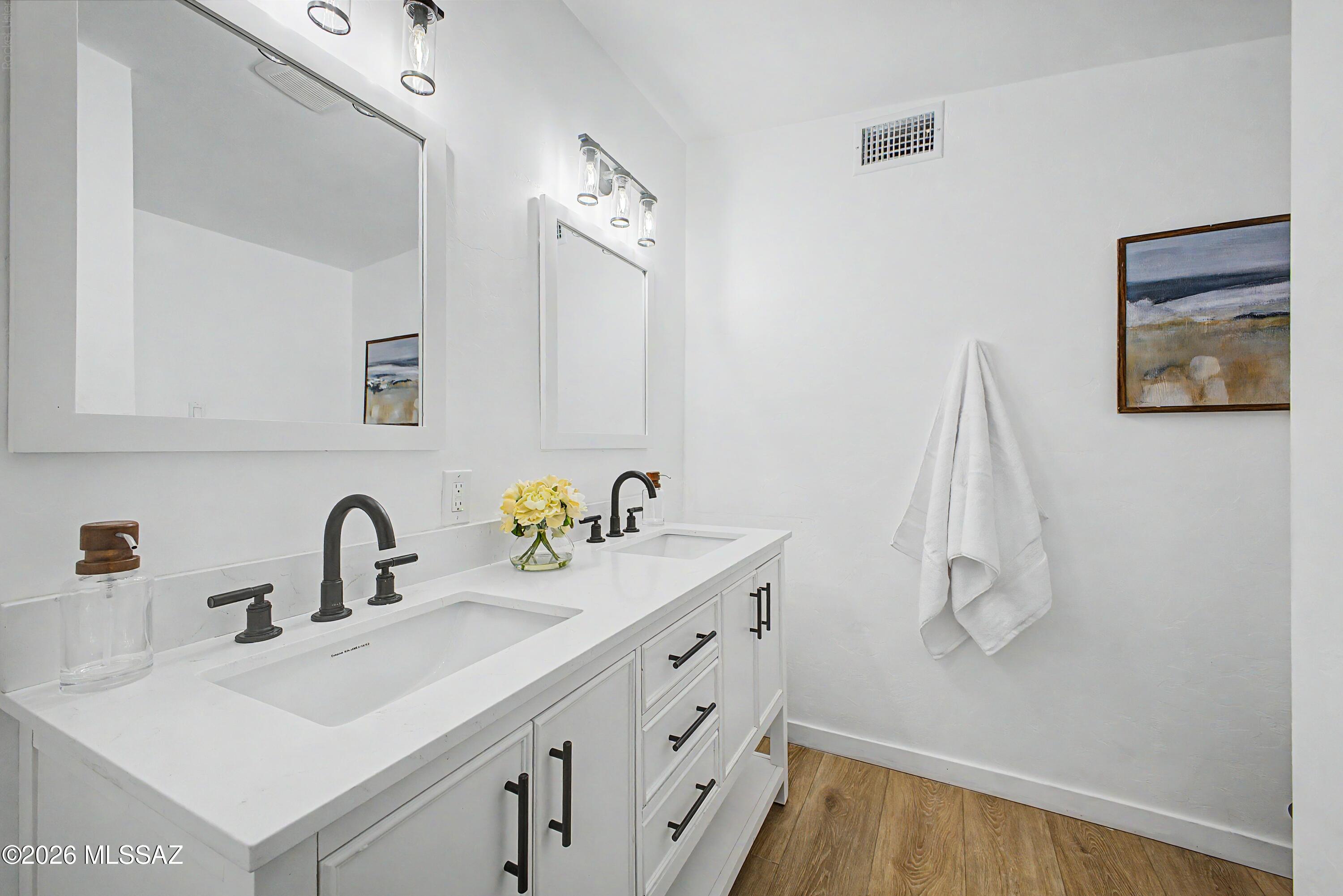 5414 East 3rd Street Tucson, AZ 85711 - Photo 11 of 28 25-3rd
