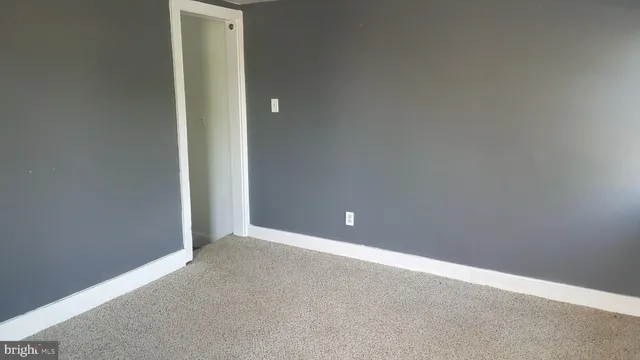 $1,100 | 302 3rd Street, Chesapeake City, MD 21915