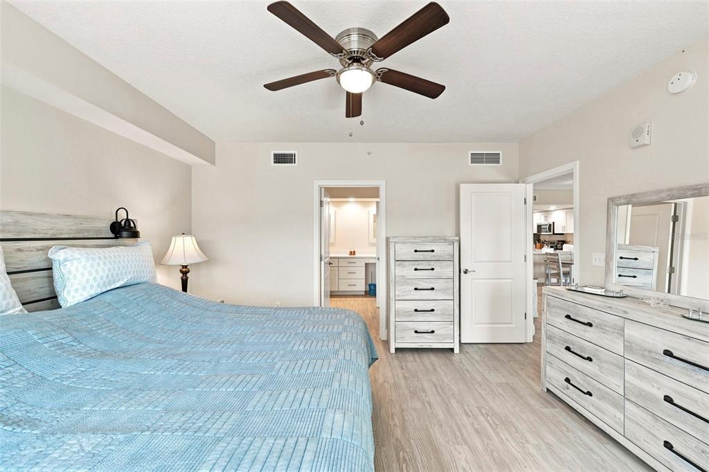 960 Starkey Road, Unit 9205 Largo, FL 33771 - Photo 34 of 51 Gallery Image 34