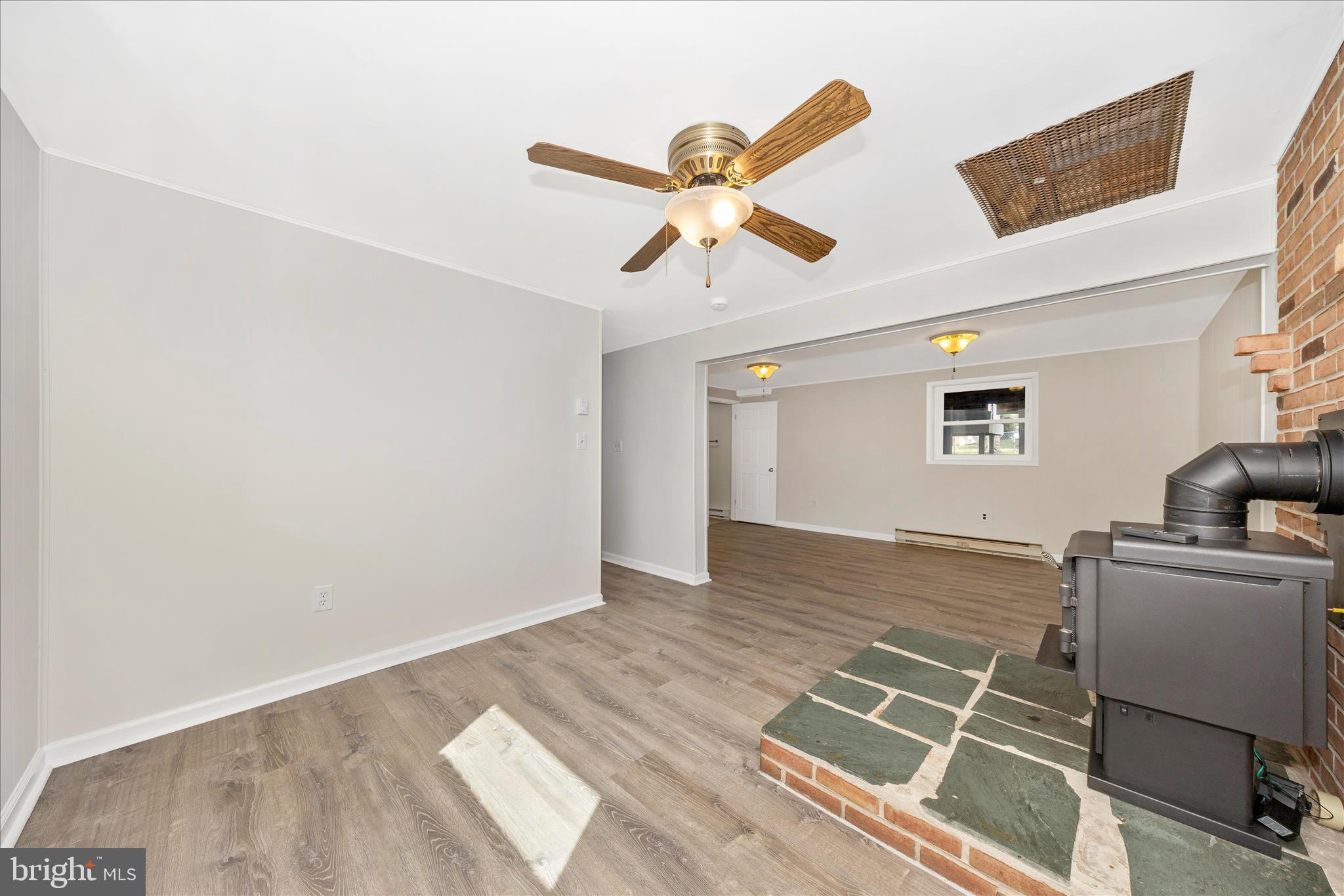 6802 Ruhland Drive Frederick, MD 21702 - Photo 33 of 52 Family Room