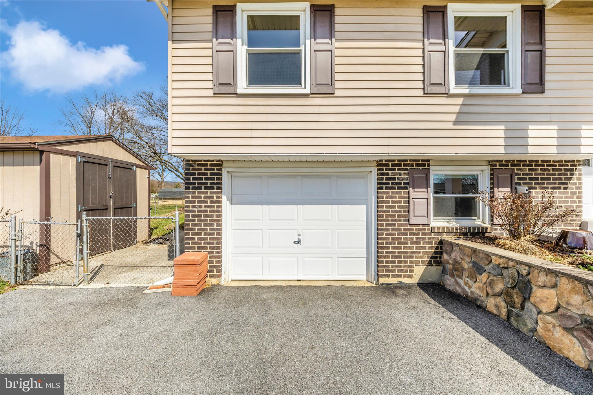 6802 Ruhland Drive Frederick, MD 21702 - Photo 42 of 52 Garage