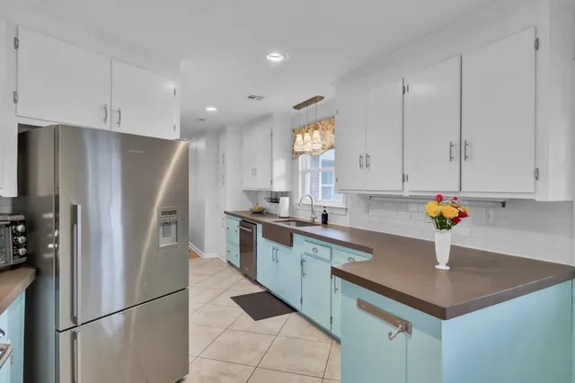 $849,000 | 4964 France Avenue, North Charleston, SC 29405