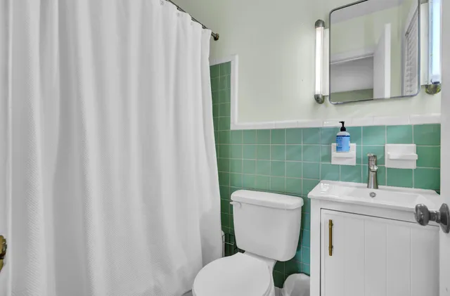 $849,000 | 4964 France Avenue, North Charleston, SC 29405