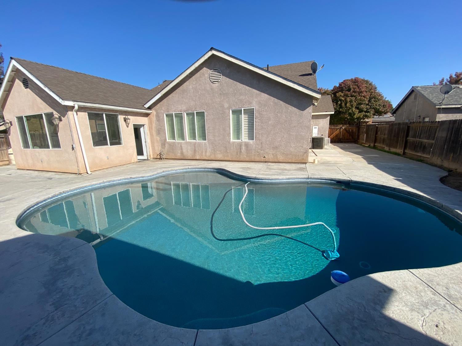 2165 North Sunny Lane Reedley, CA 93654 - Photo 25 of 26 Gallery Image 25