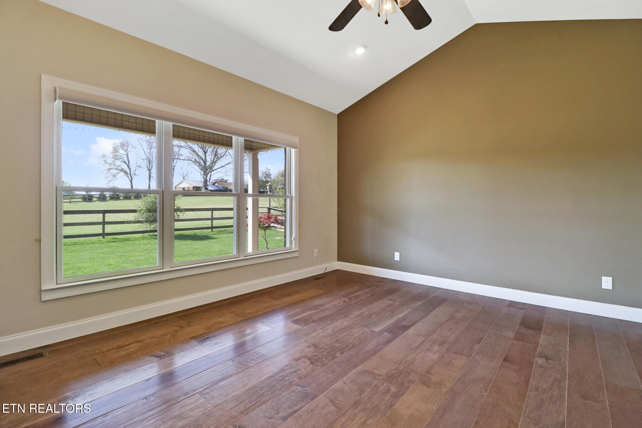 352 Eli Ford Road Crossville, TN 38571 - Photo 14 of 52 if1a1542-if1a1546