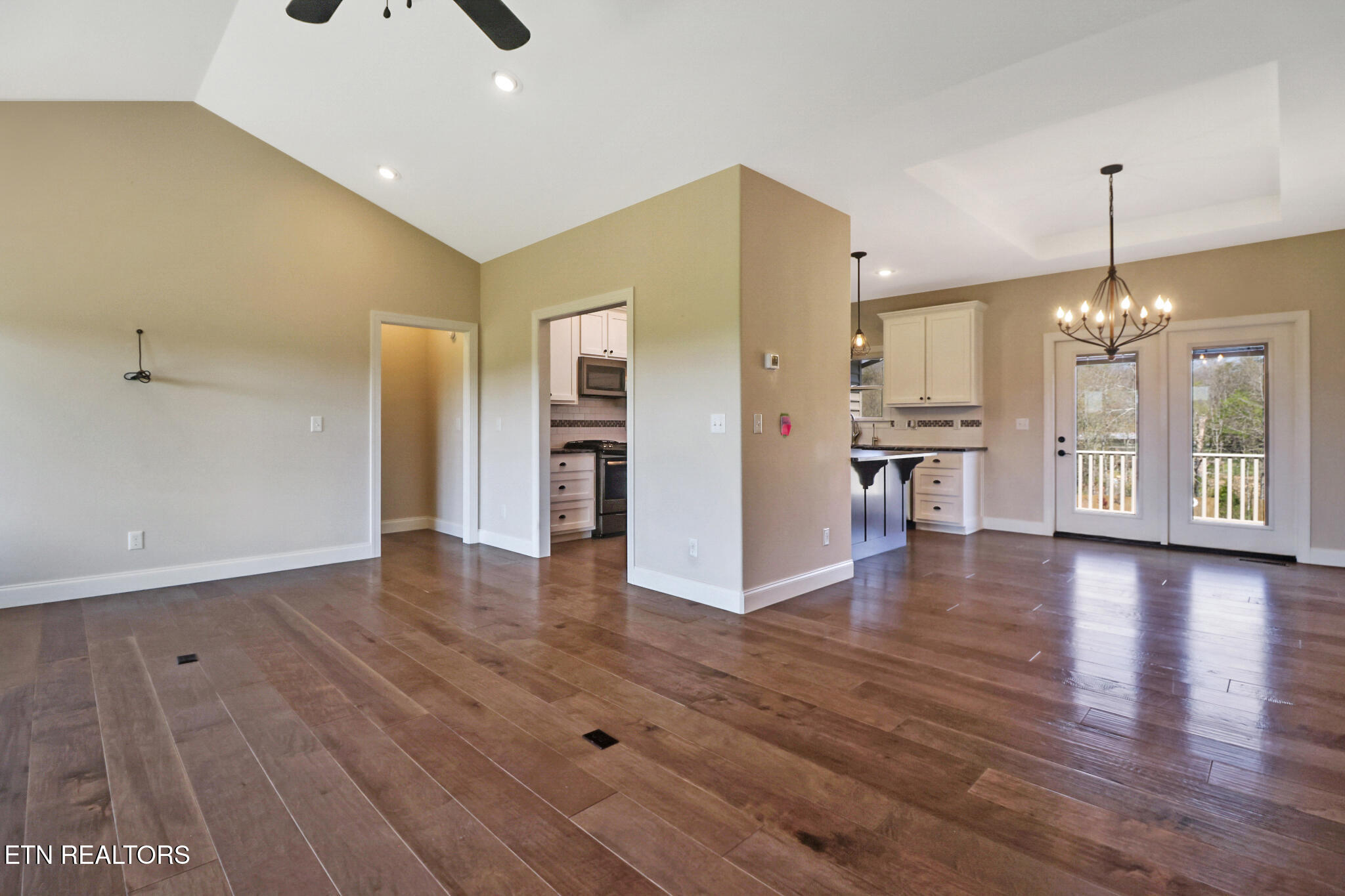 352 Eli Ford Road Crossville, TN 38571 - Photo 6 of 52 if1a1497-if1a1501