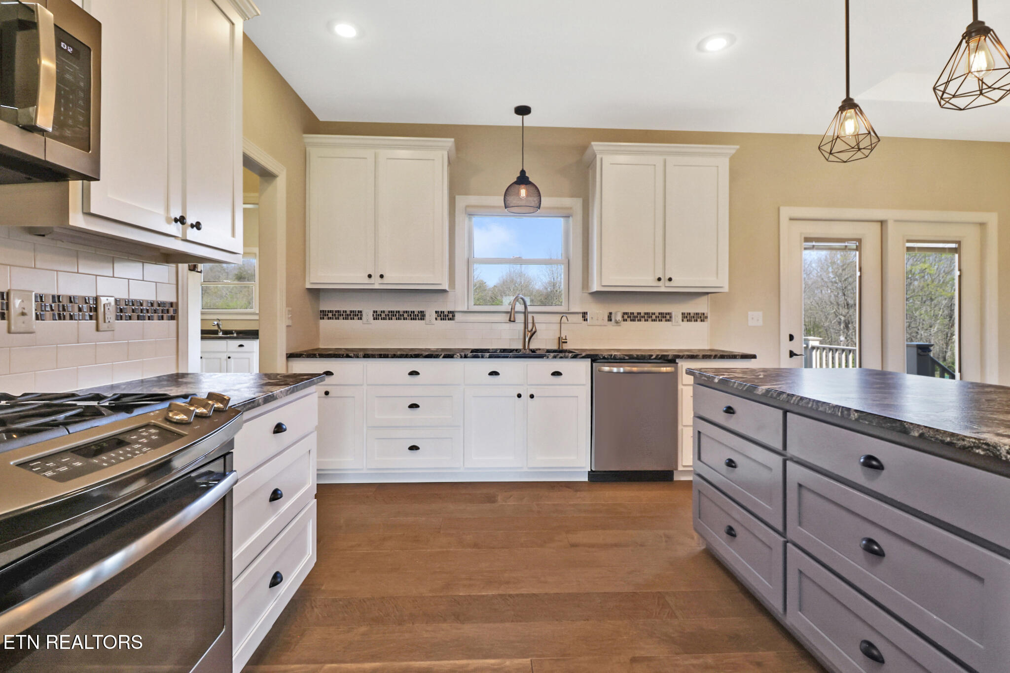 352 Eli Ford Road Crossville, TN 38571 - Photo 9 of 52 if1a1517-if1a1521