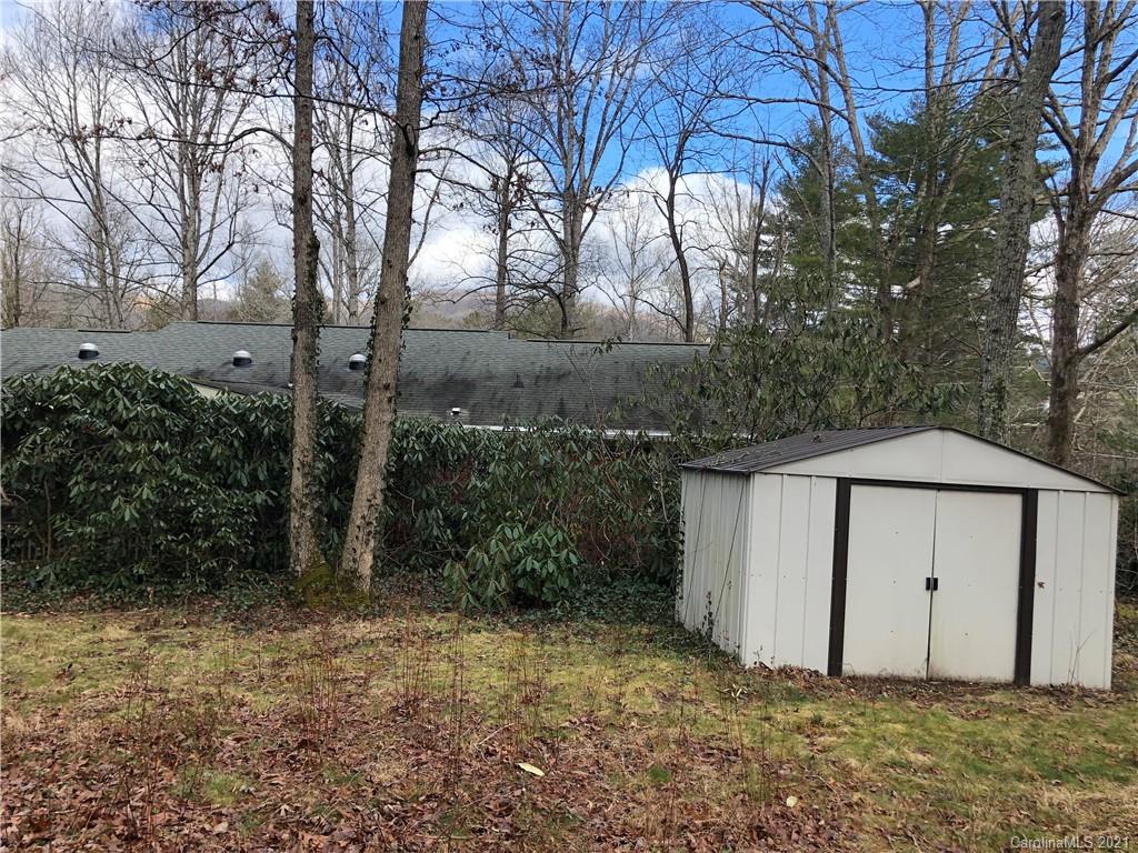 1652 Brookside Camp Road Hendersonville, NC 28792 - Photo 25 of 35 Gallery Image 25