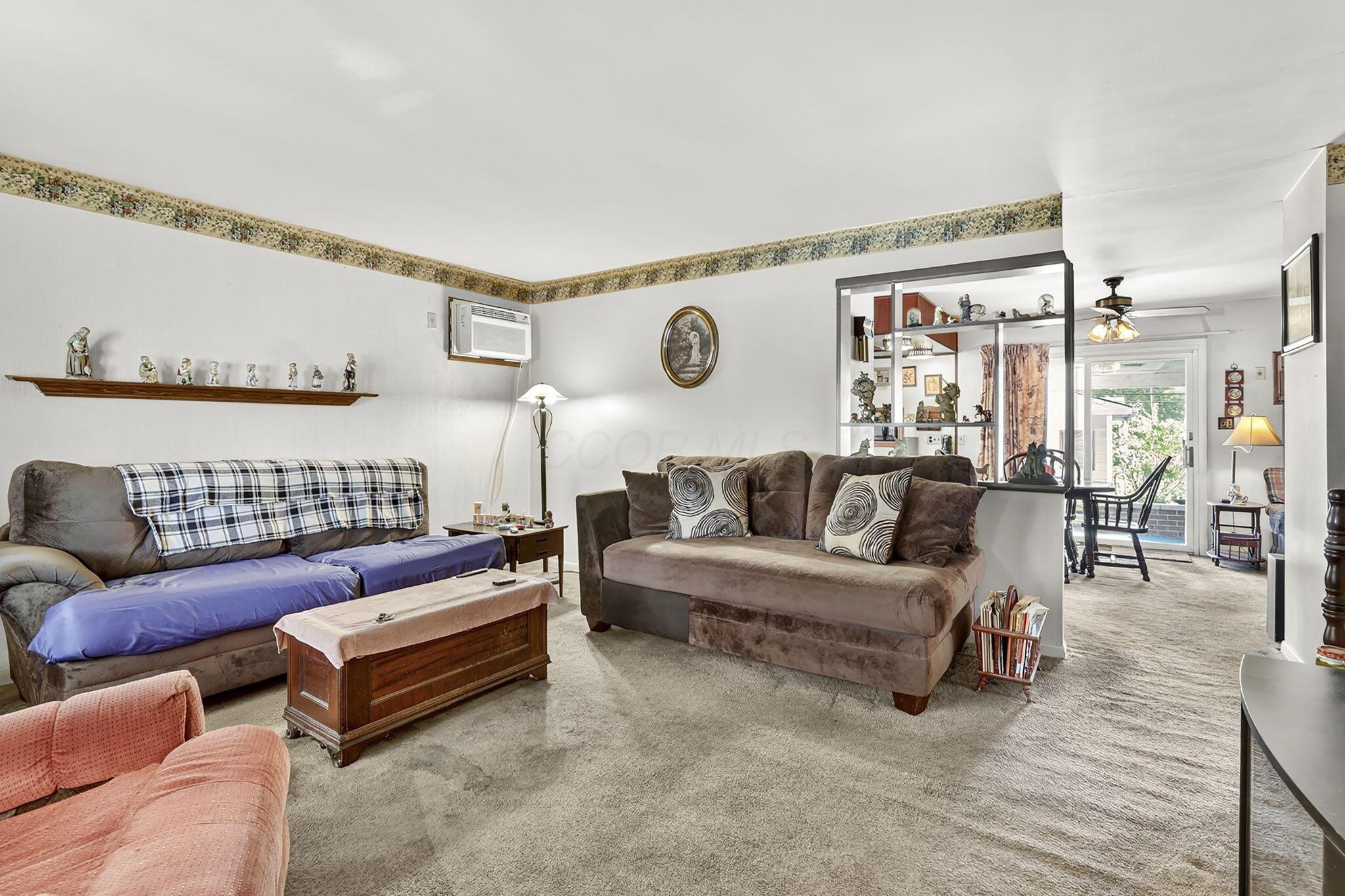 1529 South Hamilton Road Columbus, OH 43227 - Photo 8 of 49 11-web-or-mls-011A6778