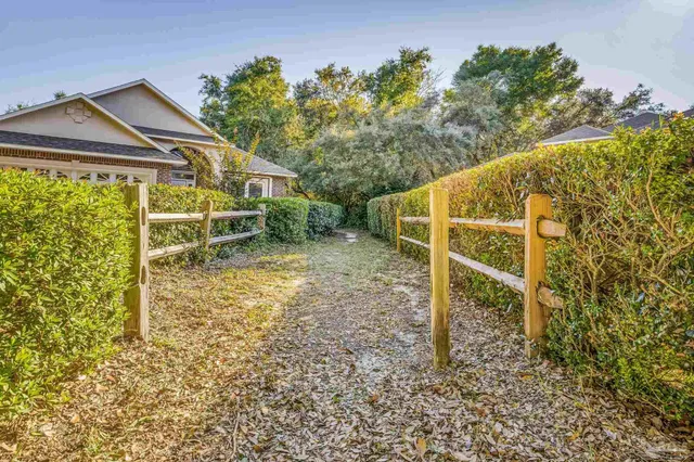 $425,000 | 9925 Rail Circle, Pensacola, FL 32507