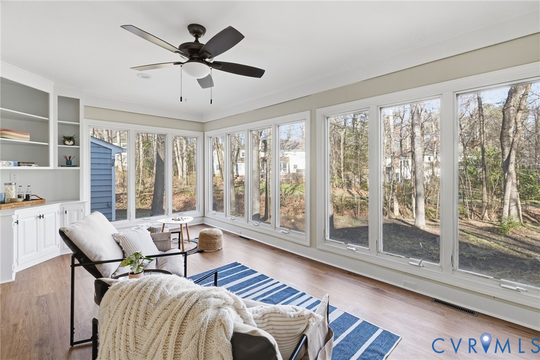 6024 Watch Harbour Road Midlothian, VA 23112 - Photo 19 of 44 a living room with furniture and large windows
