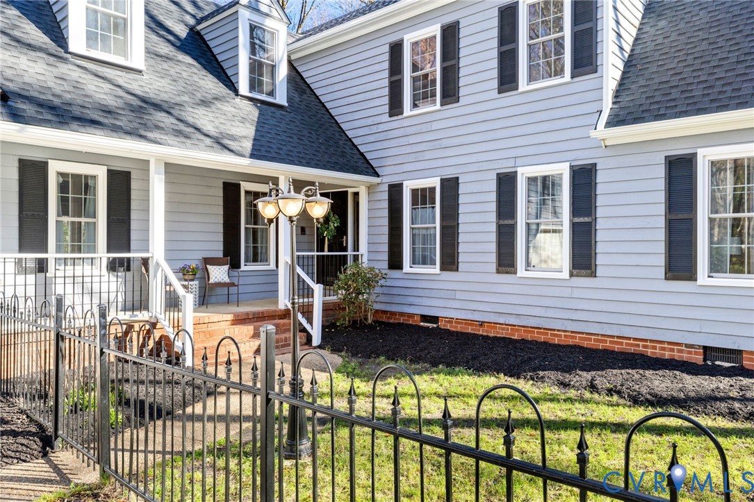 6024 Watch Harbour Road Midlothian, VA 23112 - Photo 3 of 44 a view of a house with a porch