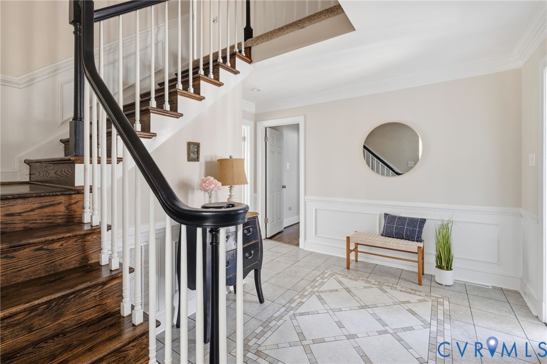 6024 Watch Harbour Road Midlothian, VA 23112 - Photo 5 of 44 a view of entryway and hall