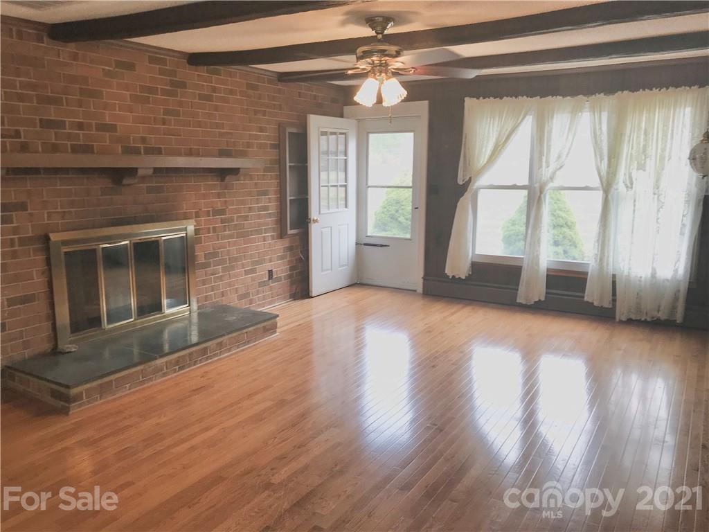 1423 Sink Farm Road Lexington, NC 27295 - Photo 4 of 31 Gallery Image 4