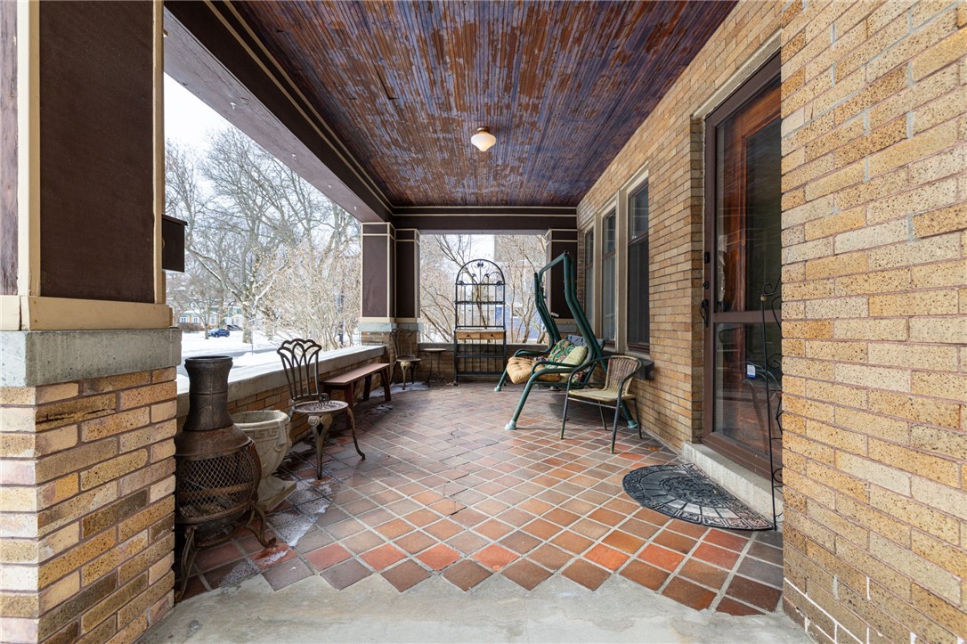 front covered patio