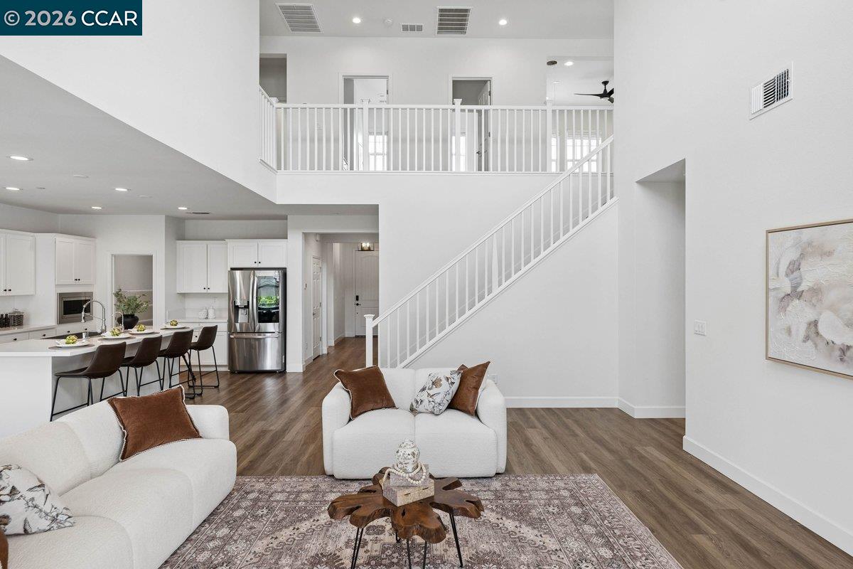 3141 Rio Grande Drive Tracy, CA 95377 - Photo 2 of 43