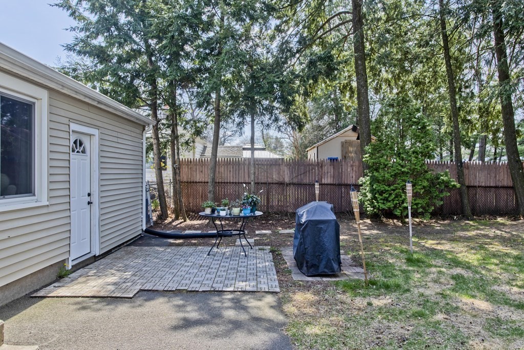 17 Brigham Road South Hadley, MA 01075 - Photo 38 of 41 Gallery Image 38