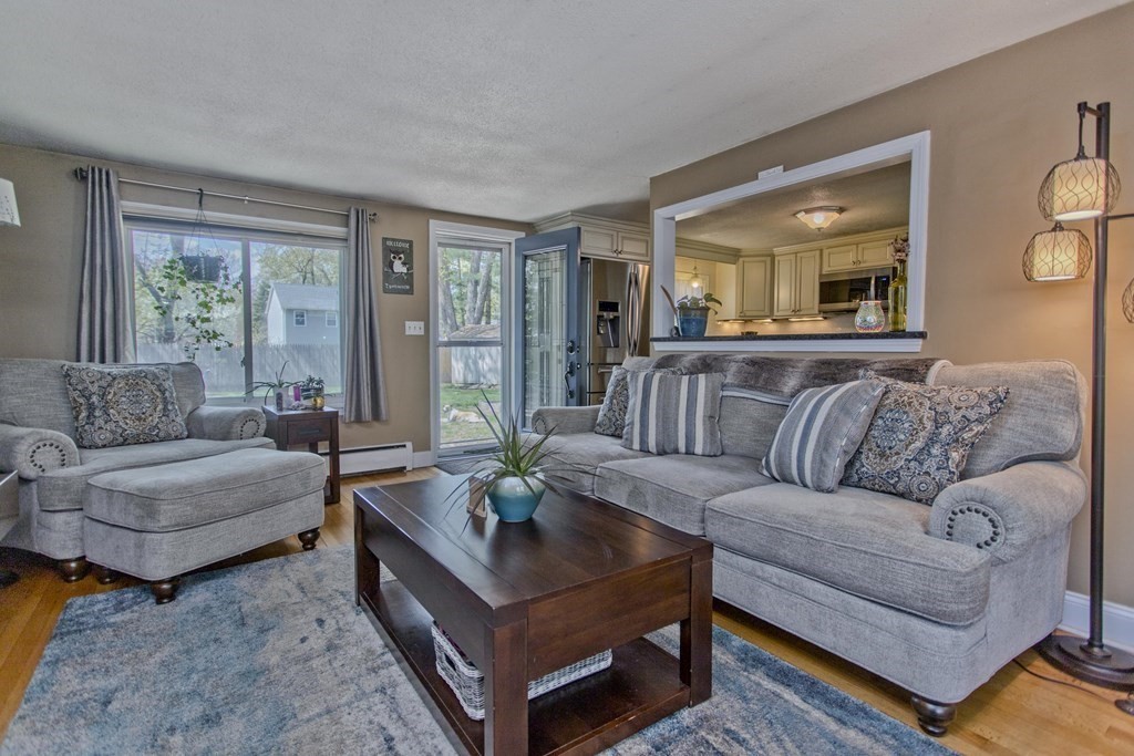 17 Brigham Road South Hadley, MA 01075 - Photo 7 of 41 Gallery Image 7
