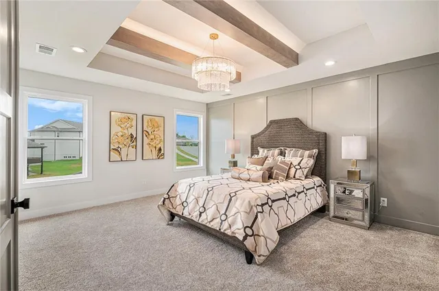 $679,900 | 3141 Southwest Summit View Trail, Lee's Summit, MO 64082