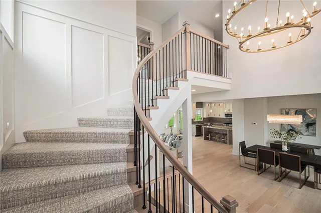 $679,900 | 3141 Southwest Summit View Trail, Lee's Summit, MO 64082