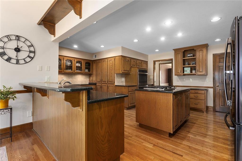 8917 Lambert Drive Lee's Summit, MO 64064 - Photo 13 of 64