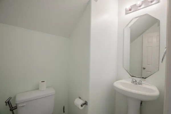 $2,350 | 4823 Zachary Lane, Sugar Land, TX 77479