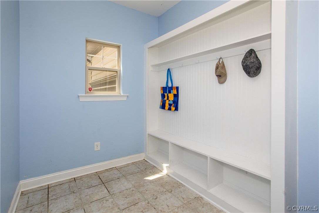 6824 Crackerberry Drive Moseley, VA 23120 - Photo 7 of 41