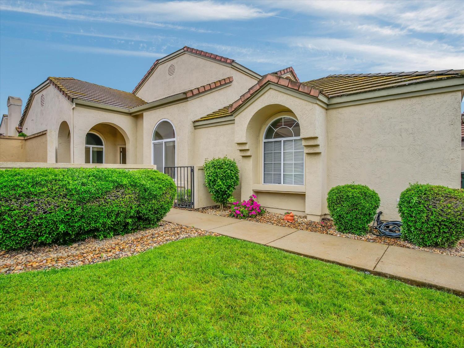 1104 Copper Cottage Lane Modesto, CA 95355 - Photo 2 of 48