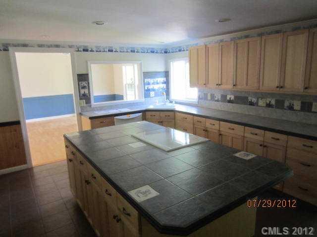 3374 Eaker Road Cherryville, NC 28021 - Photo 6 of 12 Gallery Image 6