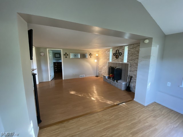 6142 Downs Road Northwest Warren, OH 44481 - Photo 5 of 21