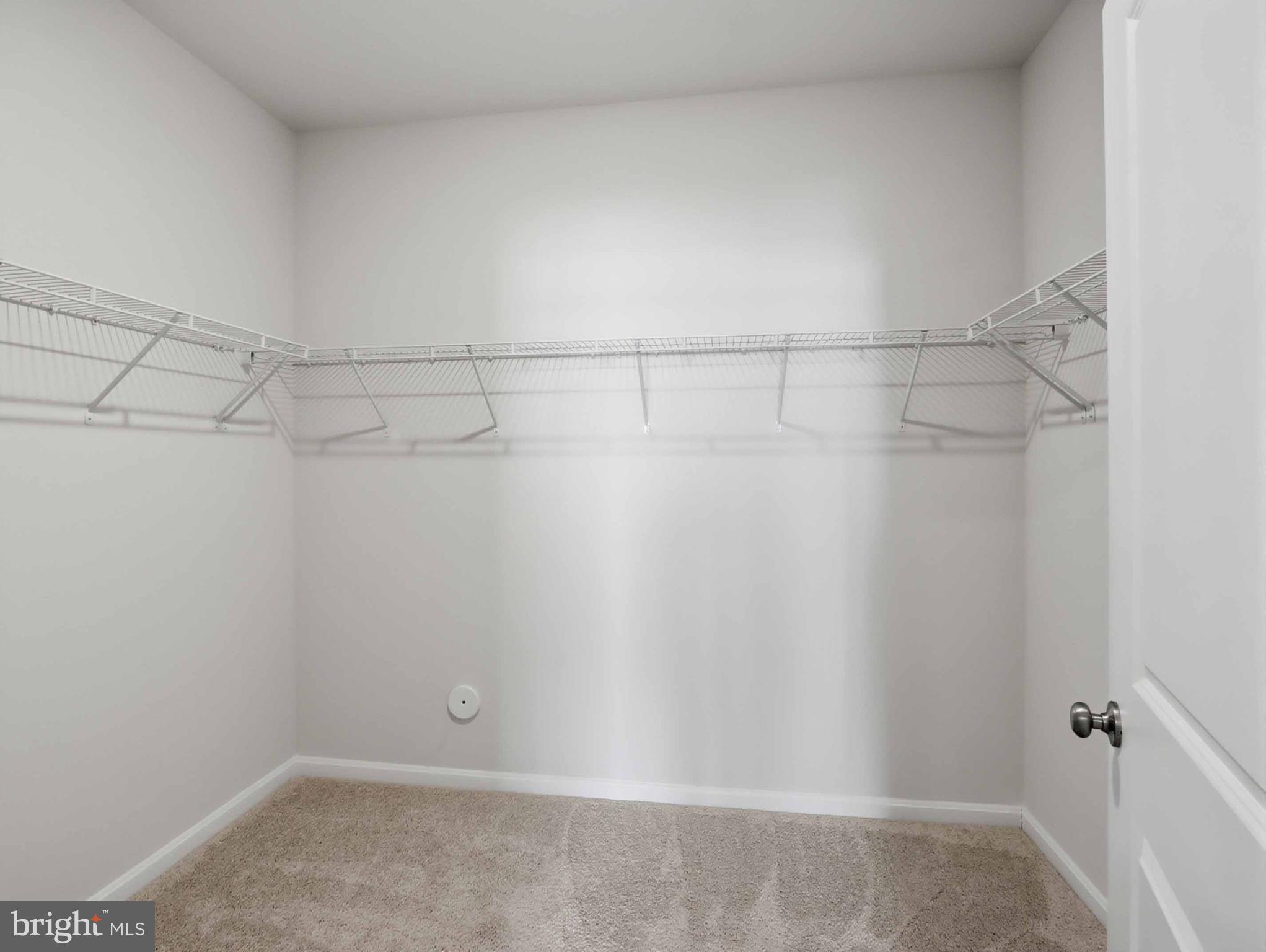 485 Hanson Street Frederick, MD 21701 - Photo 20 of 48 a view of a room