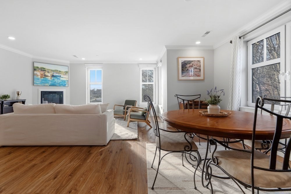 1721 Centre Street, Unit 304 Boston, MA 02132 - Photo 14 of 33