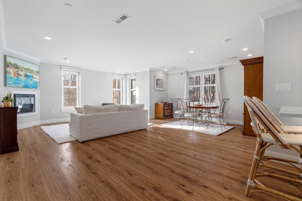 1721 Centre Street, Unit 304 Boston, MA 02132 - Photo 15 of 33