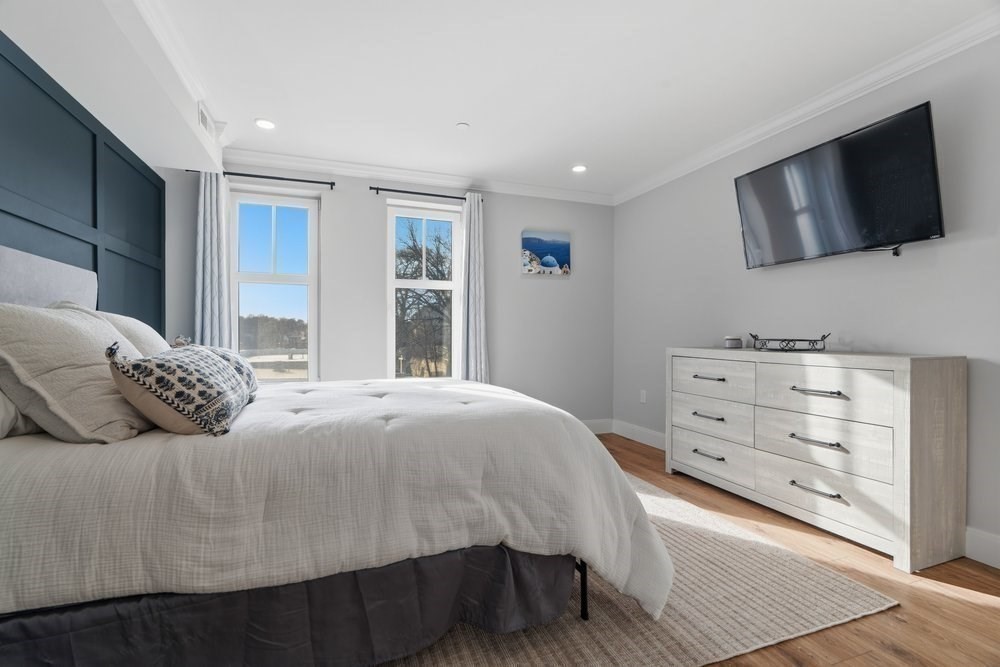 1721 Centre Street, Unit 304 Boston, MA 02132 - Photo 20 of 33