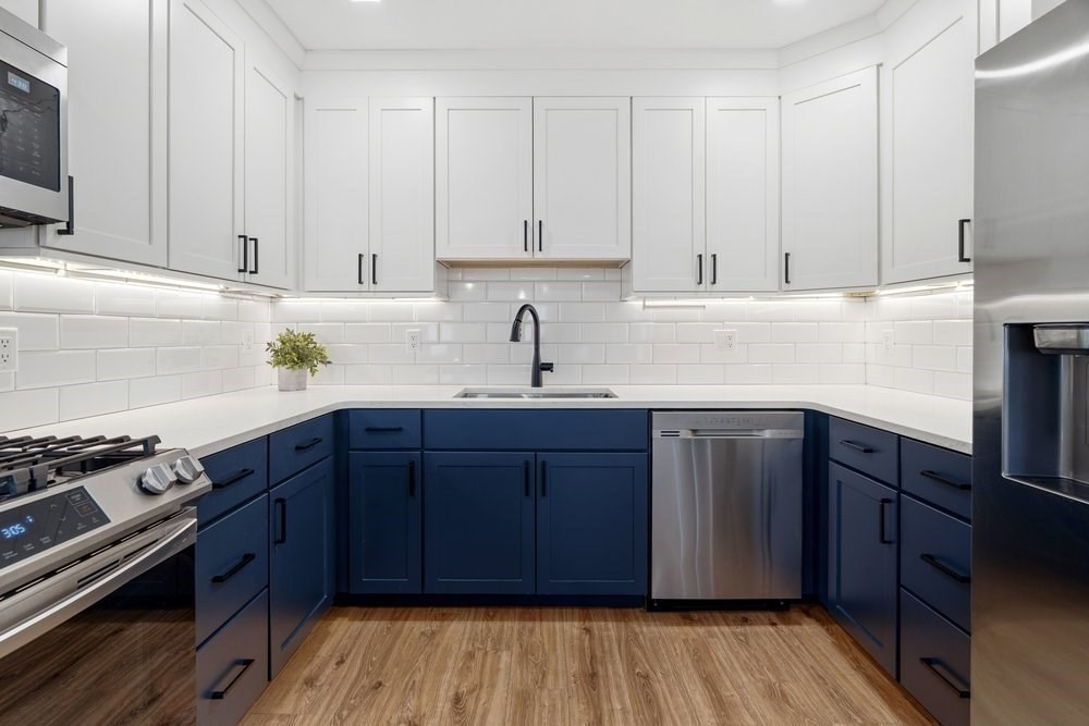 1721 Centre Street, Unit 304 Boston, MA 02132 - Photo 3 of 33